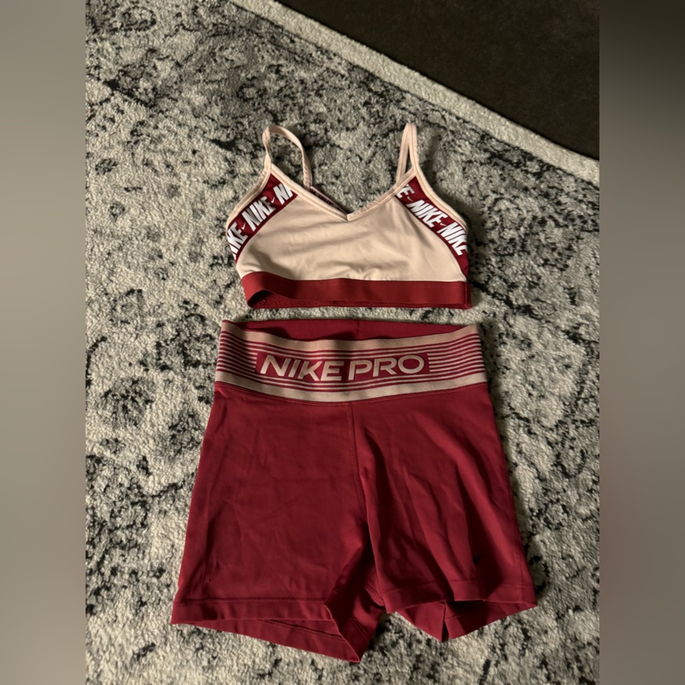 NIKE PRO DRI FIT SET